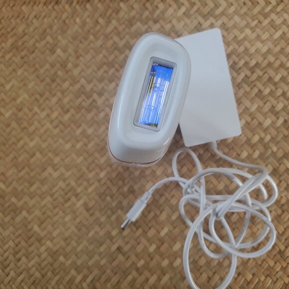 NOOD The Flasher - Hair Removal Device - Picture 3 of 4